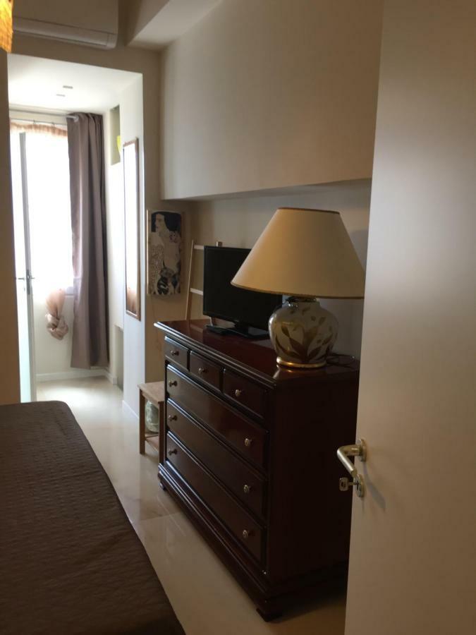 Aquila House Bed & Breakfast Catania Luaran gambar